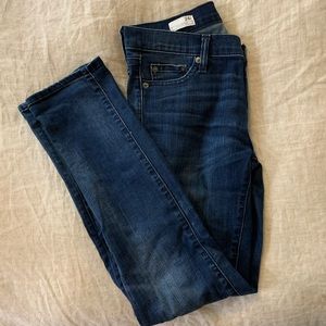 Gap Jeans - Girlfriend Fit - Size 24r